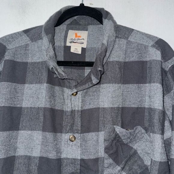 Field & Stream Mens Grey & Black Plaid Button-Up Shirt 2XL - Picture 2 of 7